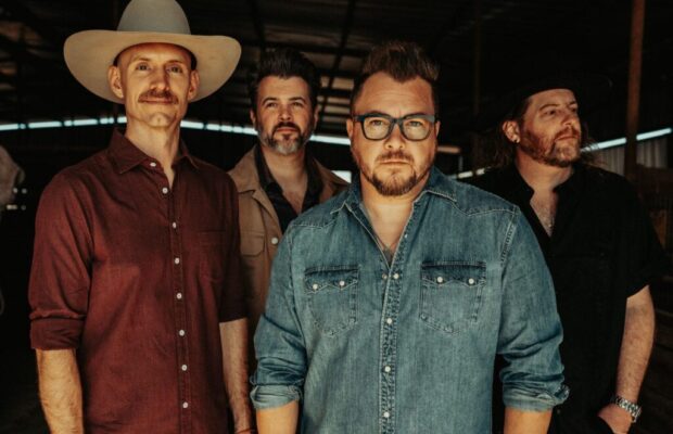 Win Kickin’s Tickets to Eli Young Band @ Refinery – 11/1